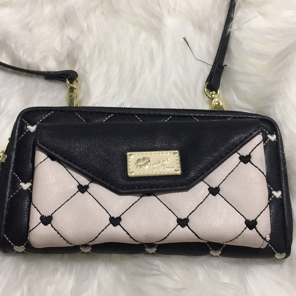 Betsey Johnson wallet